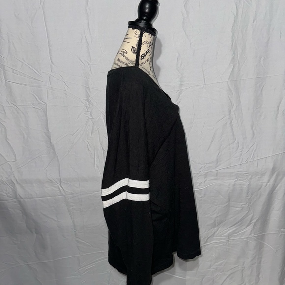 Long Sleeve Shirt - Picture 2 of 4